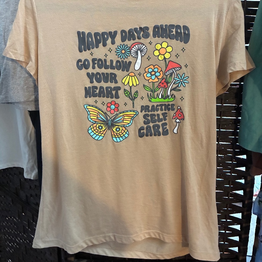 Rue21 Tshirt Cream Mushrooms Butterflies Daisies Positive Message Happy Size XL